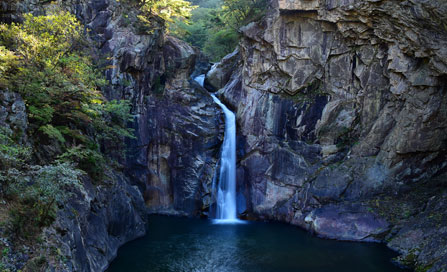 Sambuyeon Waterfall image
